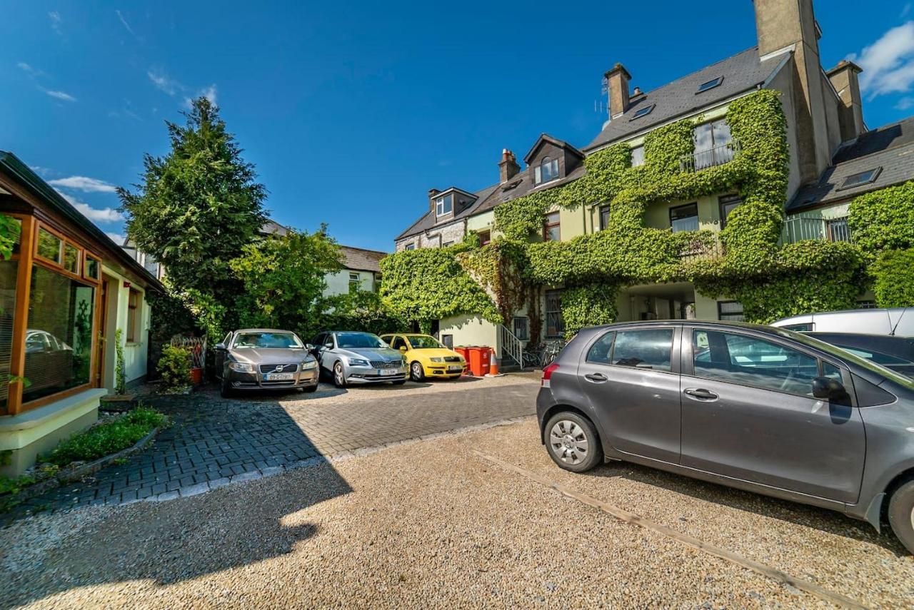 Crescent Close Galway Exterior photo