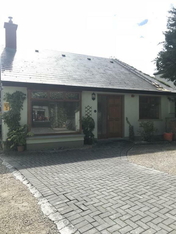 Crescent Close Galway Exterior photo